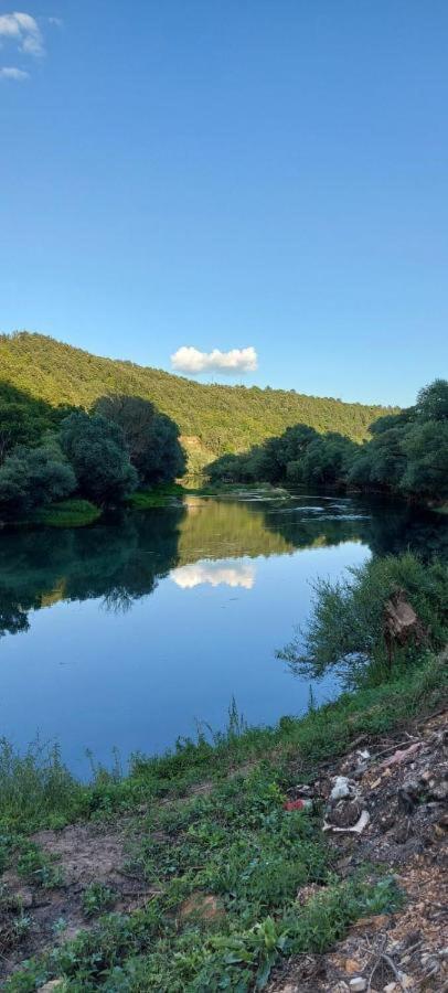 Appartamento Oaza Deli Kulen Vakuf Esterno foto