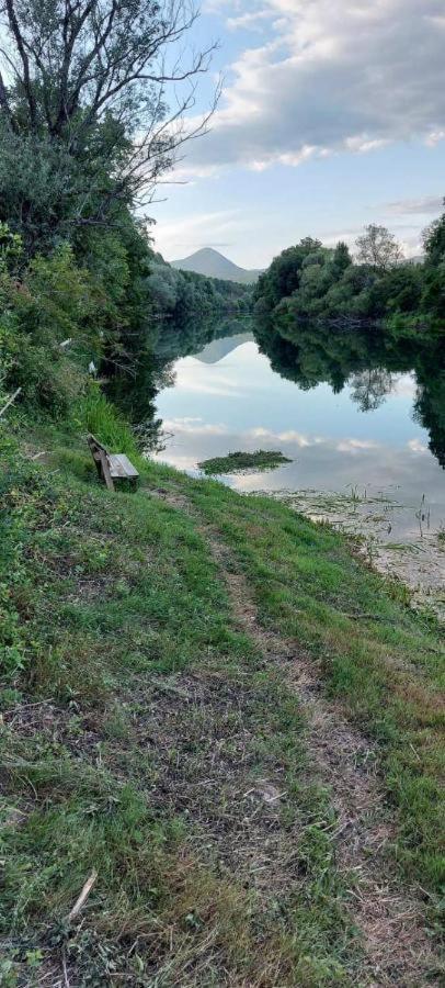 Appartamento Oaza Deli Kulen Vakuf Esterno foto